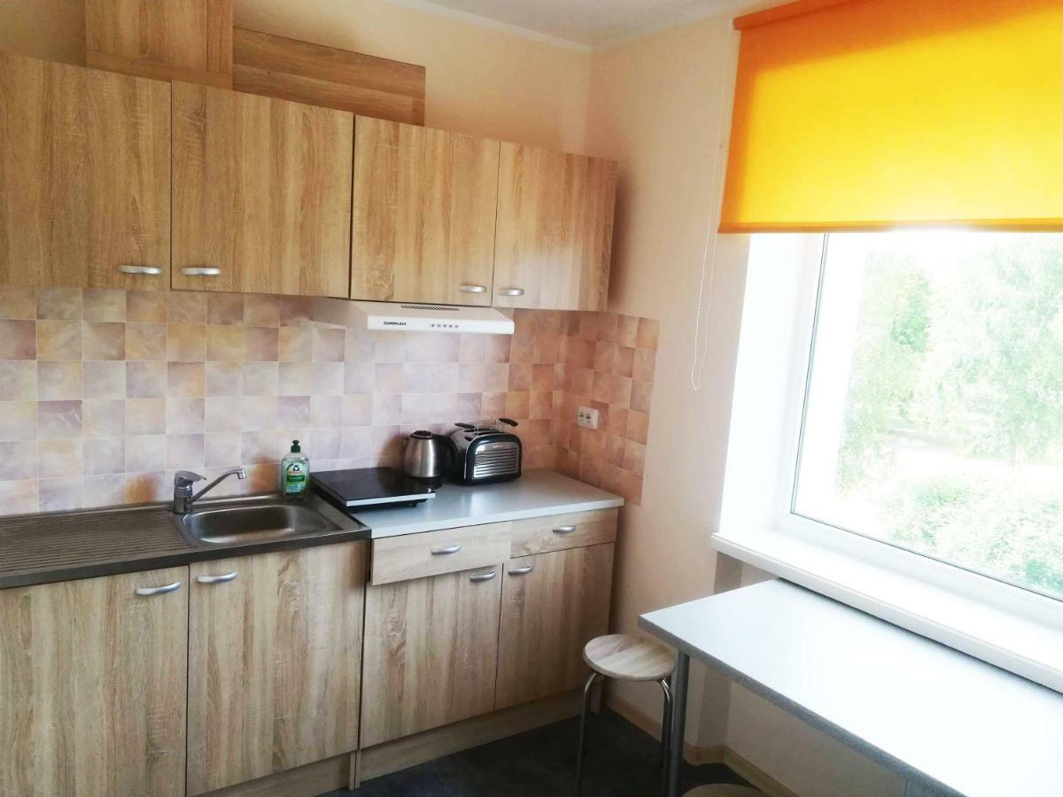 Couple Getaway To A Freshly Renovated Apartment Пярну Экстерьер фото