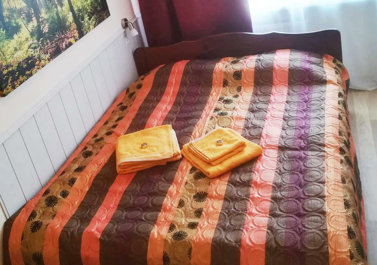Couple Getaway To A Freshly Renovated Apartment Пярну Экстерьер фото