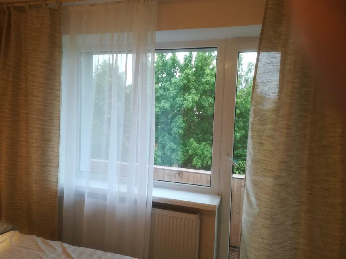 Couple Getaway To A Freshly Renovated Apartment Пярну Экстерьер фото